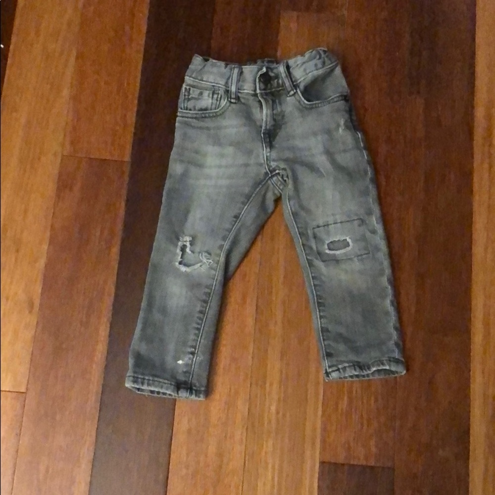Gray/black jeans
